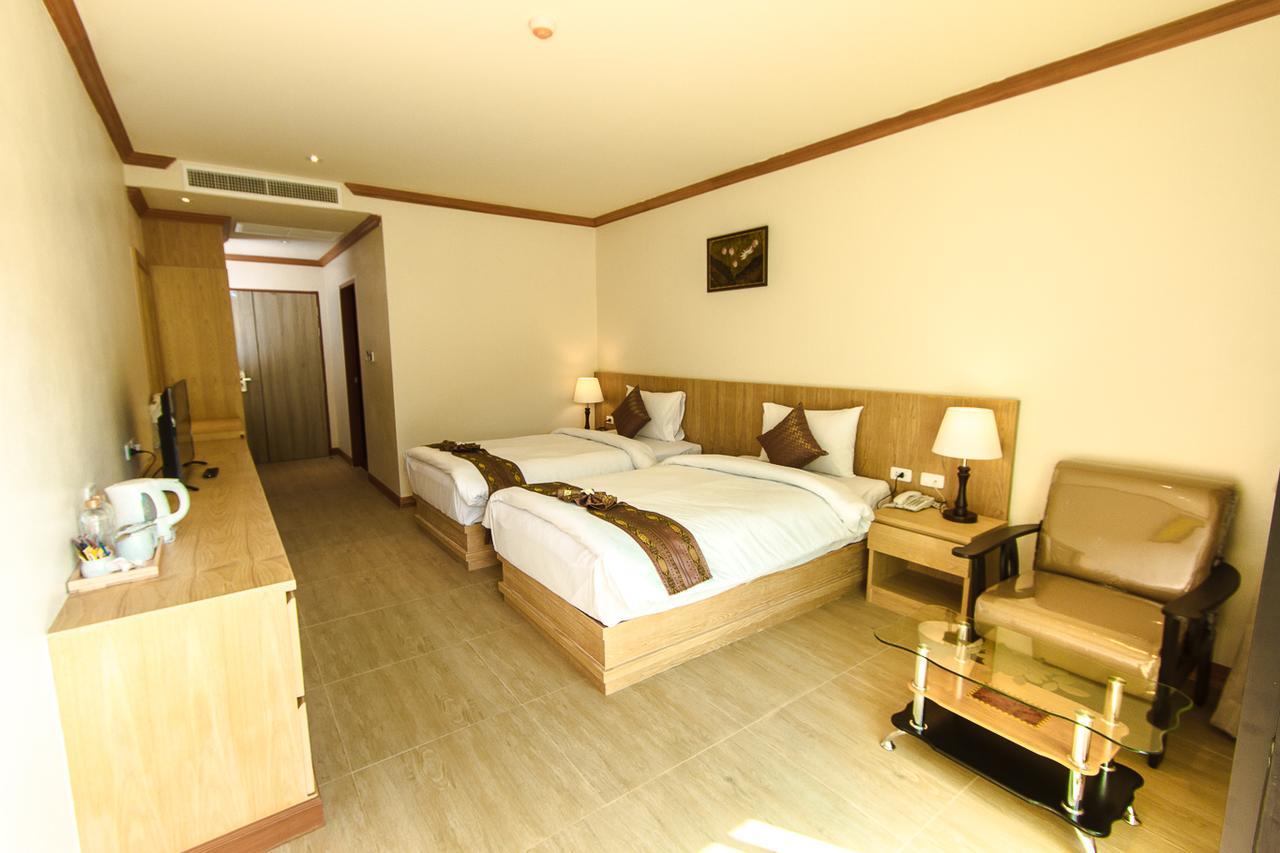 Airport Beach Hotel Phuket - Sha Extra Plus Nai Yang Beach Exteriér fotografie